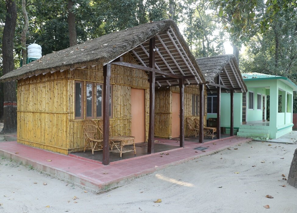 Services of Dudhwa Royal Safari